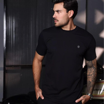 Camiseta Basica Slim
